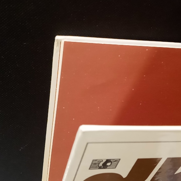 Lucas Books "Star Wars Attack of the Clones - The Visual Dictionary" - Picture 6 of 7